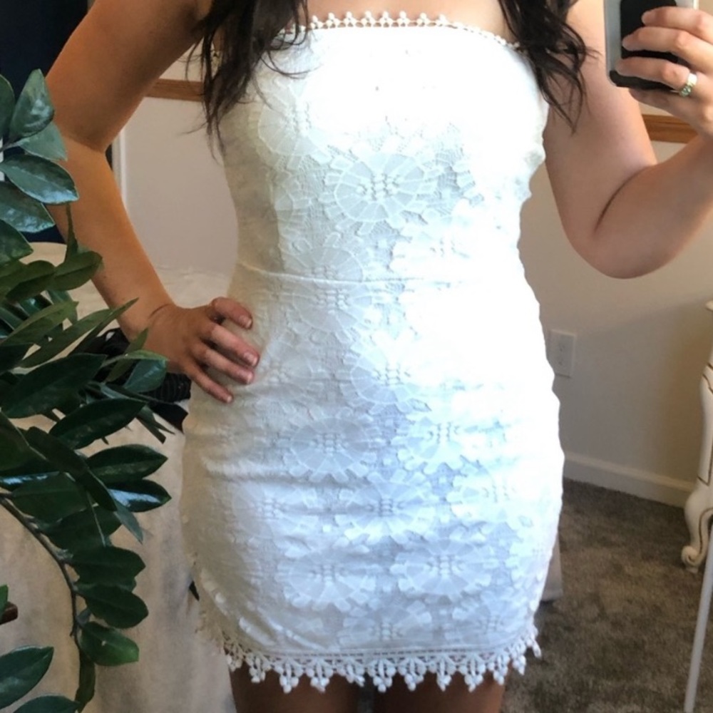 White Lace Dress, Accidentally In Love Size 5